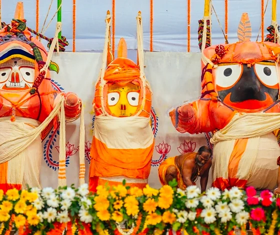 ରତ୍ନବେଦୀରୁ ରକ୍ତବେଦୀ !