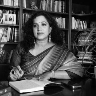 Experiencing the Charm of a Traditional Wedding: