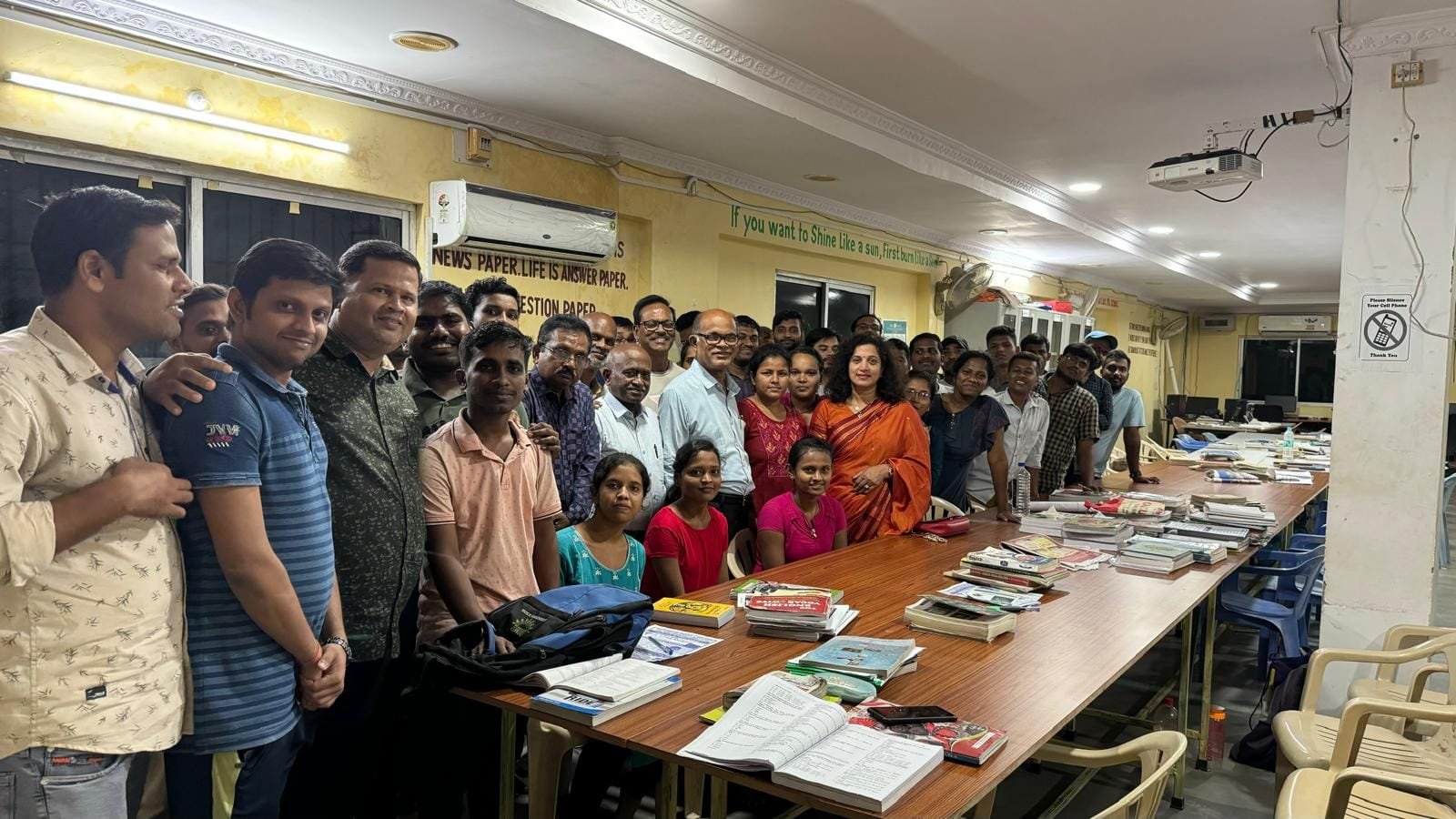 Manorama Choudhury Visit at Library Odisha Public E-Library, Berhampur.